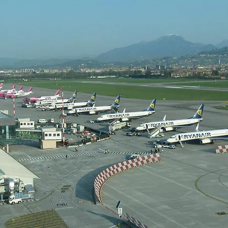 6 Minuti Airport Orio Al Serio, Vista Fiume E Wifi *