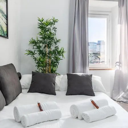 6 Minuti Airport Orio Al Serio, Vista Fiume E Wifi Apartment *